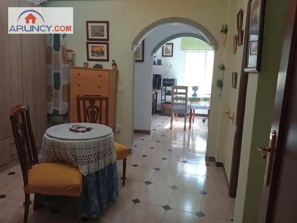 Sala de estar de Casa o chalet en venta en Sevilla con Calefacción, Terraza y Trastero