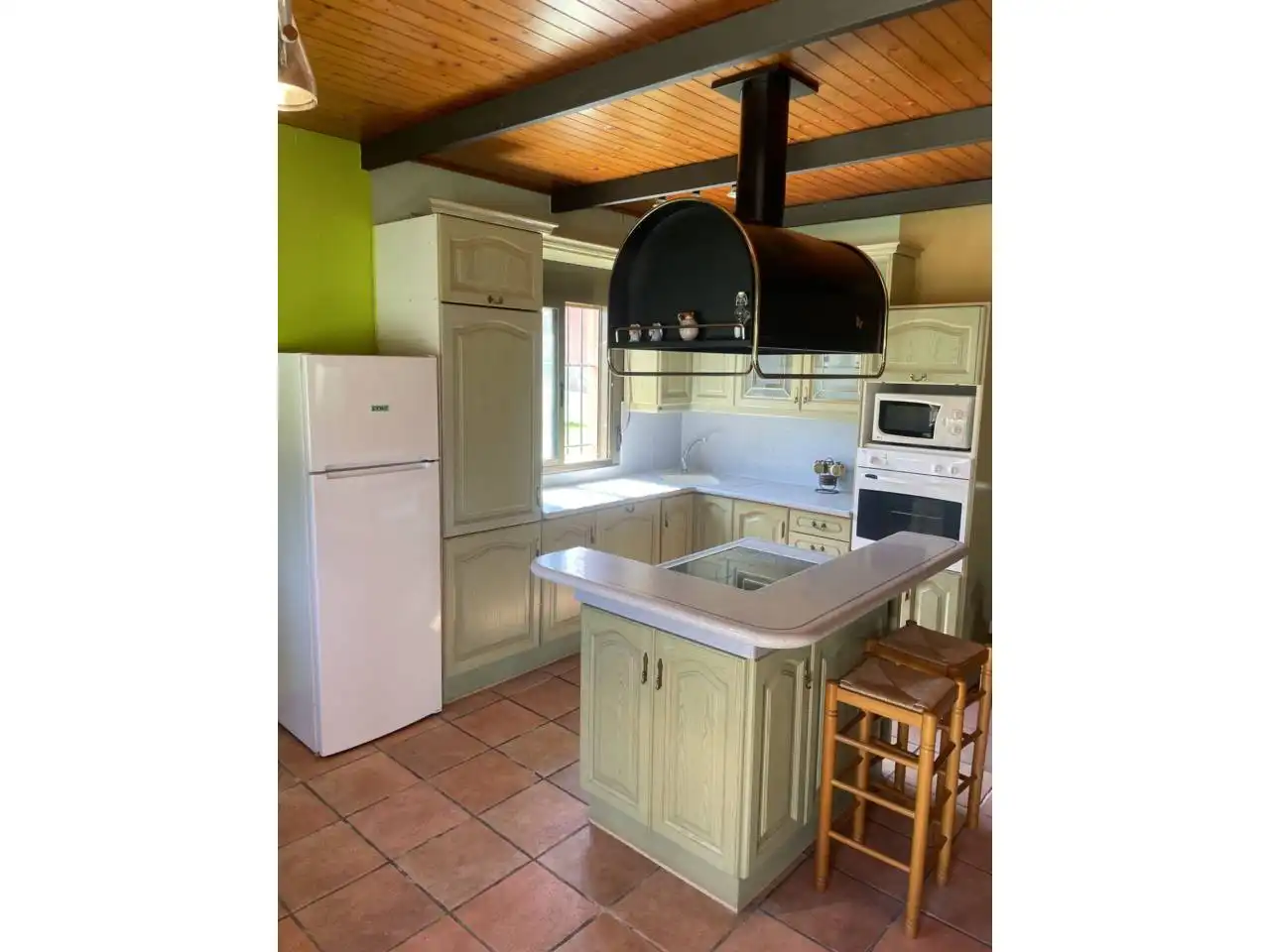 Cocina de Casa o chalet en venta en Móra d'Ebre con Aire acondicionado, Calefacción y Jardín privado