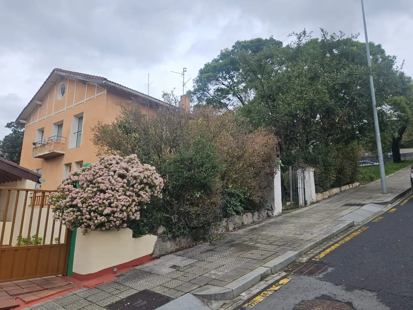 Exterior view of Flat for sale in Bilbao   with Private garden and Balcony