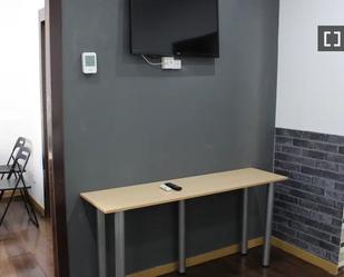 Flat to rent in Valdeacederas