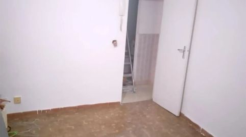 Foto 2 de Piso en venta en Calle de Camarena, 134, Aluche, Madrid Capital