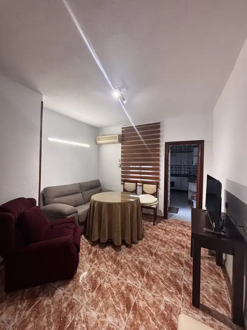 Detached homes for rent in Jaén  with Air Conditioner and Furnished