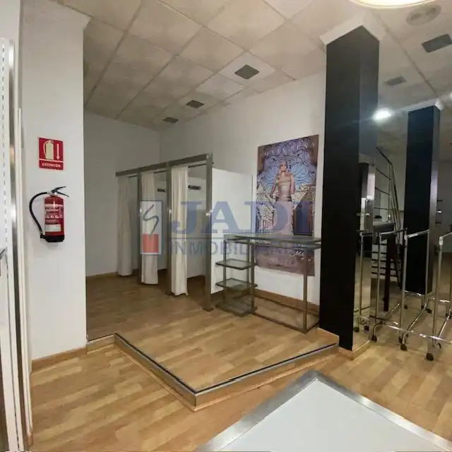 Local comercial en venta en Valdepeñas, imagen 8