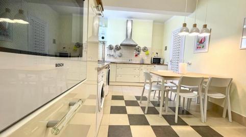 Foto 3 de Apartament per a compartir a Abandoibarra - Guggenheim, Bizkaia