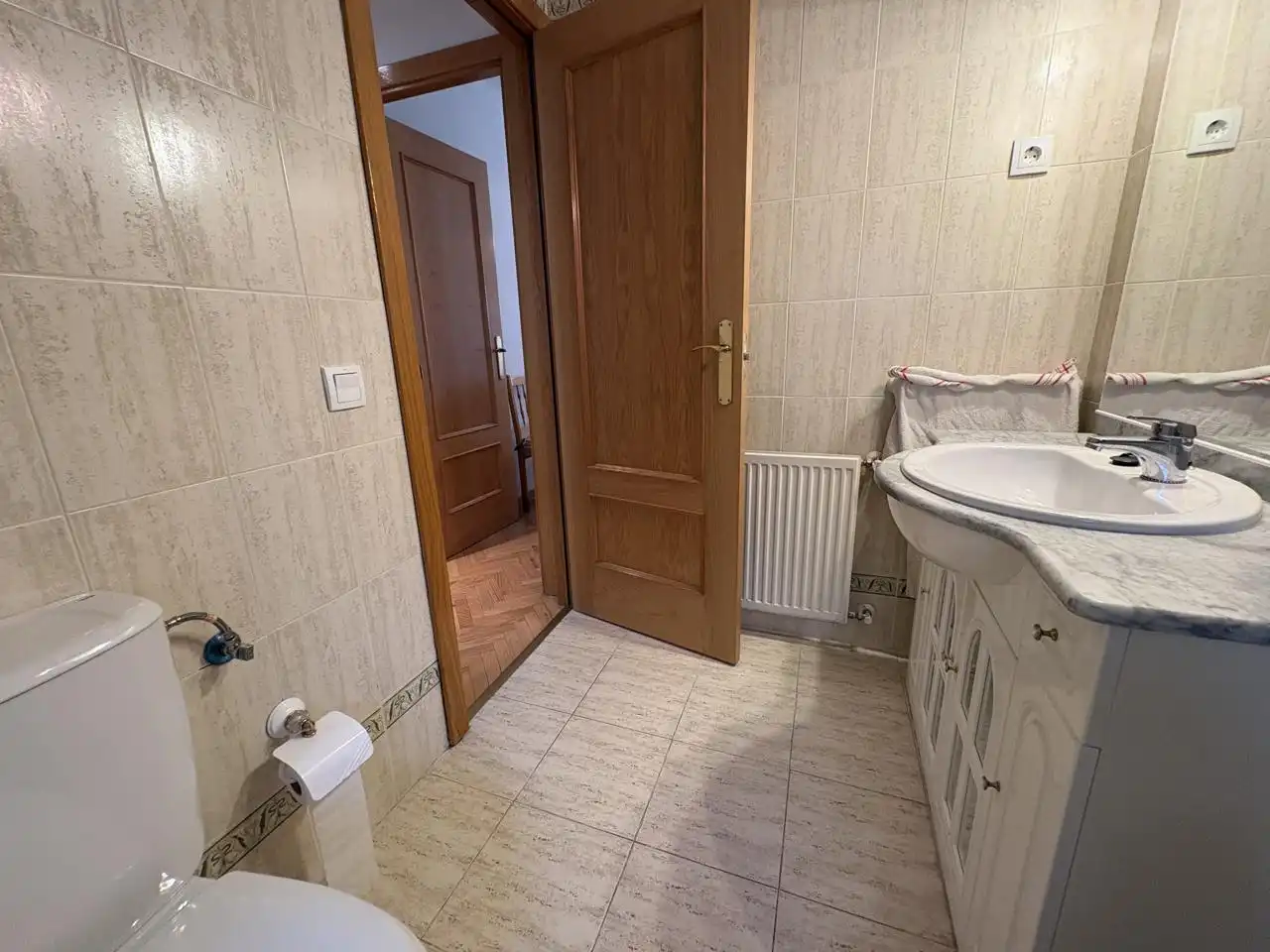 Wohnung zur Miete in Calle Ramón María del Valle Inclán, Espartales
