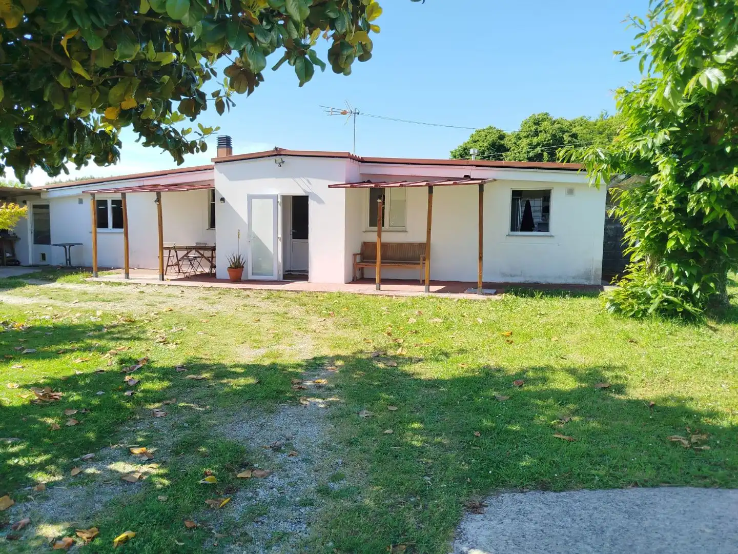 Exterior view of Houses for sale in Paderne, A Coruña