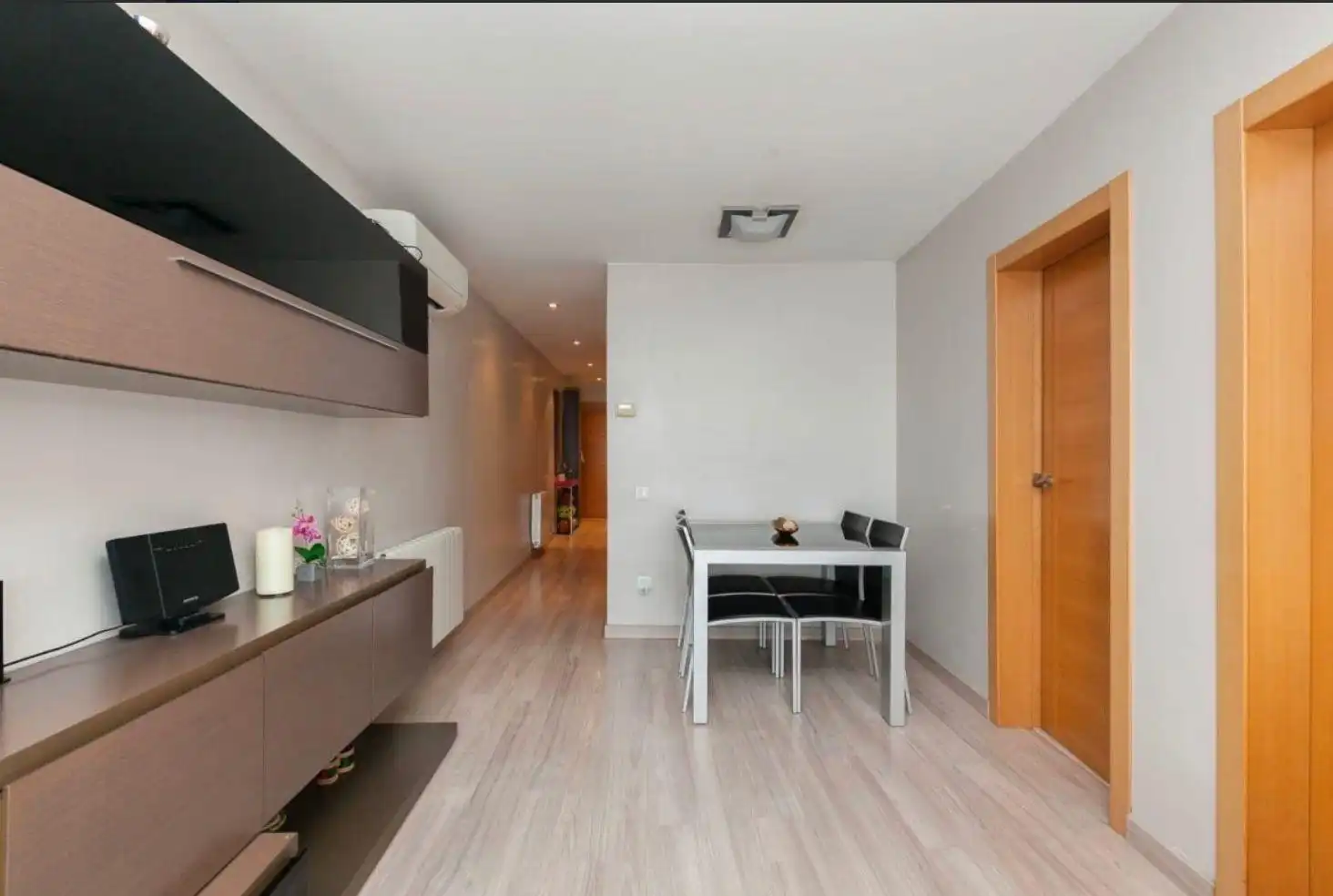 Flat with terrace for sale in Avenida CORTS CATALANES, imagen 5