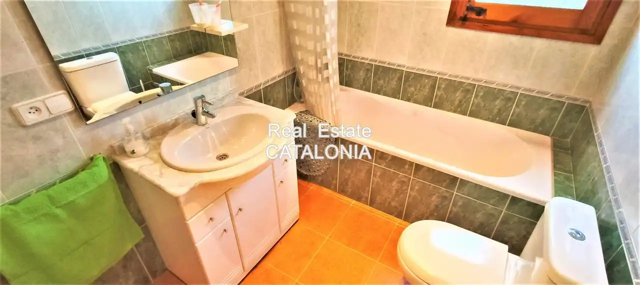 Bany de Casa o xalet en venda en Lloret de Mar amb Aire condicionat, Calefacció i Jardí privat