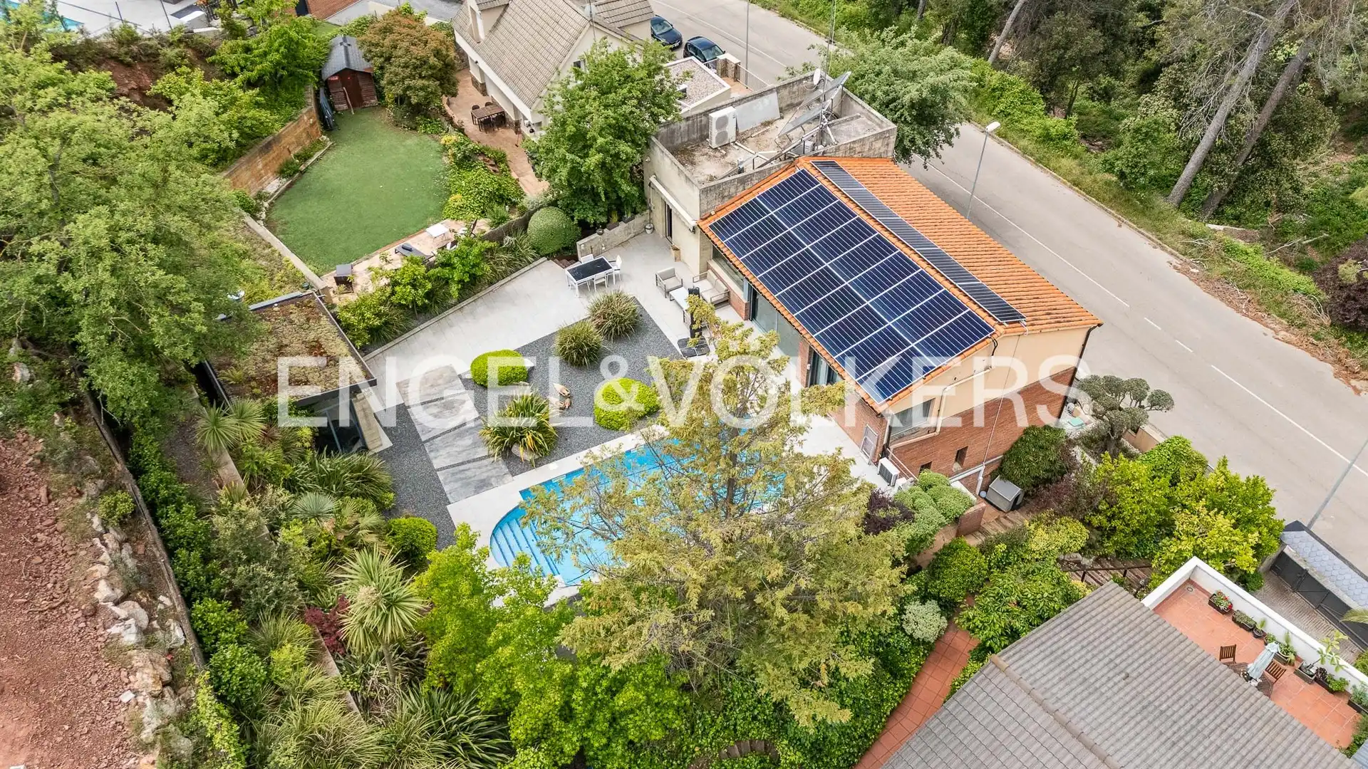 Vista exterior de Casa o chalet en venta en Matadepera con Aire acondicionado, Calefacción y Jardín privado