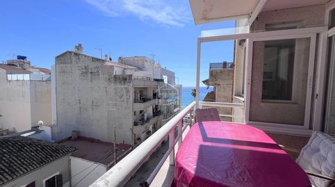 Amplio apartamento a 1 minuto de la playa con vistas laterales al mar en Cala Millor