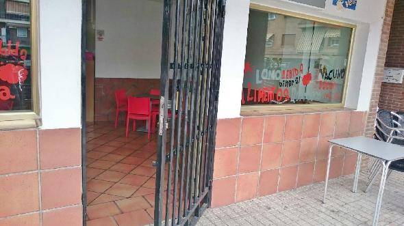 Local comercial en Venta en Miralvalle - Av. Virgen del Puerto - La Data
