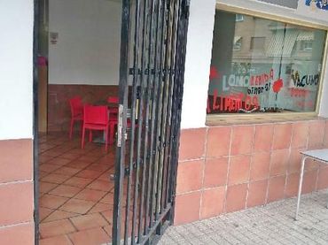 Local comercial en venda a Miralvalle - Av. Virgen del Puerto - La Data
