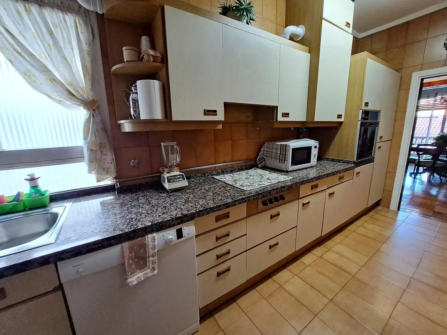 Küche von Wohnung zum Verkauf in Gijón  mit Heizung, Terrasse und Schwimmbad