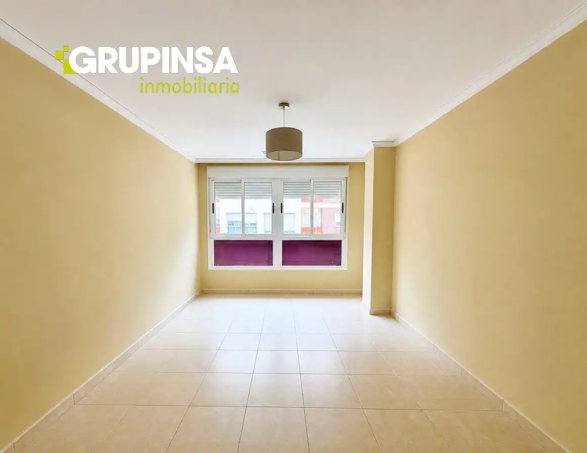 Exterior view of Flat for sale in Almazora / Almassora  with Air Conditioner and Balcony