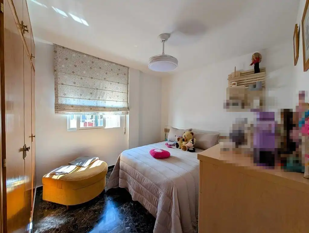 Dormitori de Casa o xalet en venda en Loja amb Terrassa i Piscina
