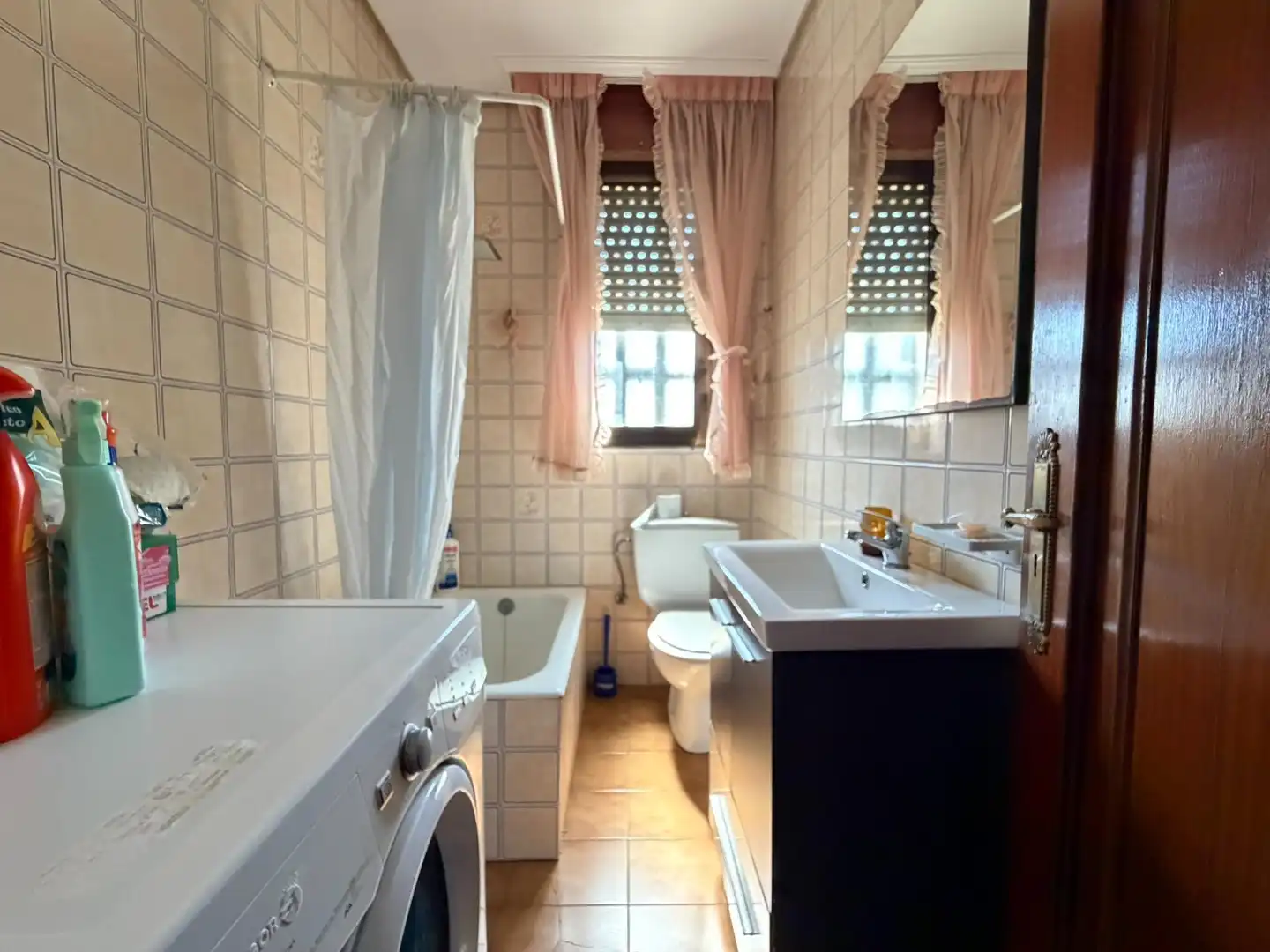 Badezimmer von Haus oder Chalet zum Verkauf in Ponferrada mit Heizung und Privatgarten