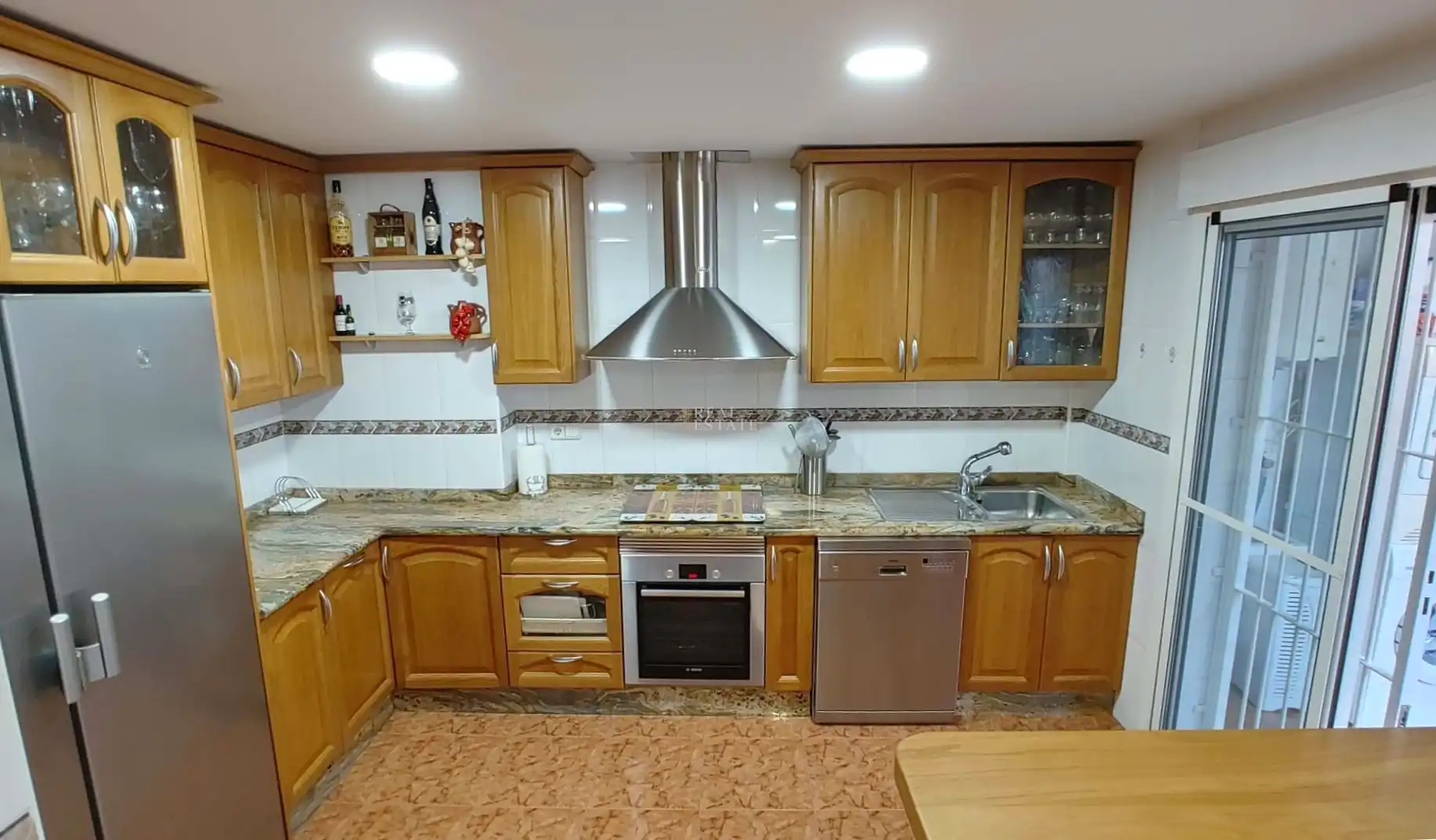 Detached homes for sale in C. Virgilio, Garres y Lages
