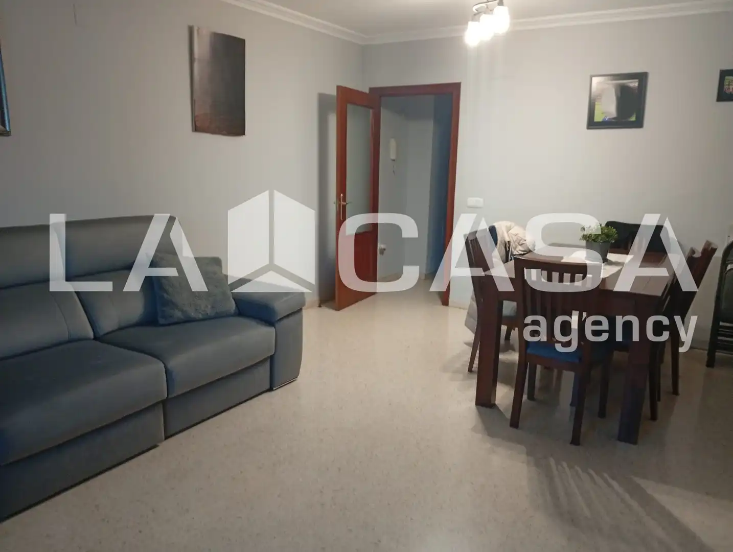 Wohnzimmer von Wohnung zum Verkauf in Dos Hermanas mit Abstellraum