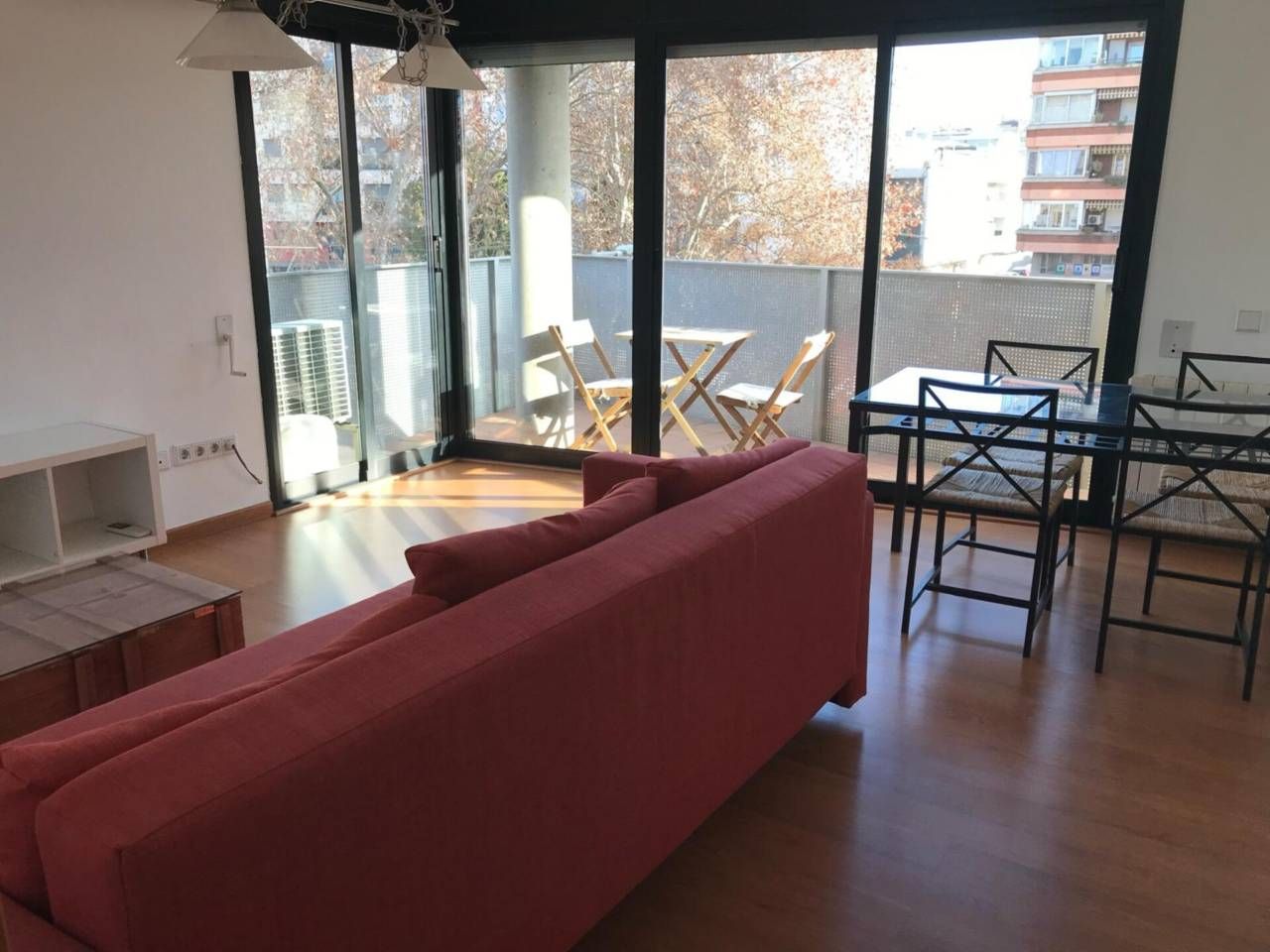 Living room of Flat to rent in Sabadell  with Air Conditioner, Heating and Parquet flooring