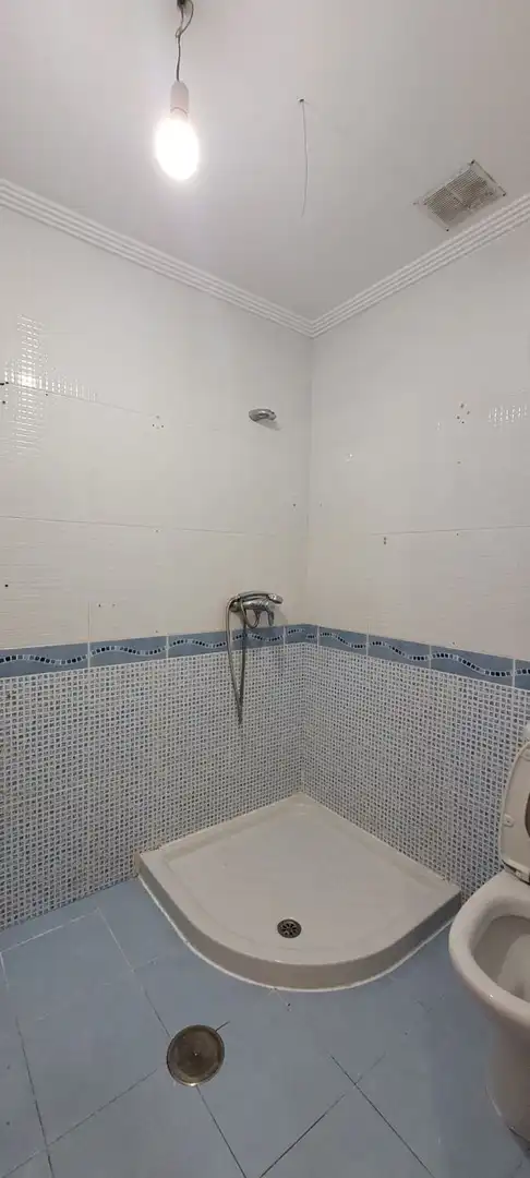 Baño de Piso en venta en Balazote con Calefacción, Parquet y Trastero