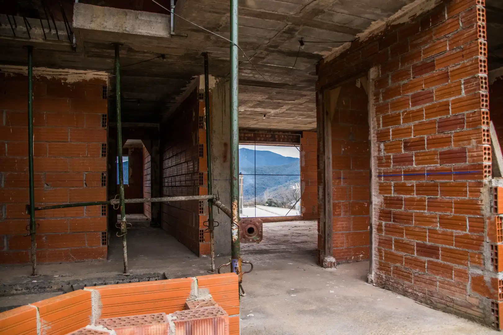 Houses for sale in Montagut i Oix  with Private garden, Terrace and Storage room