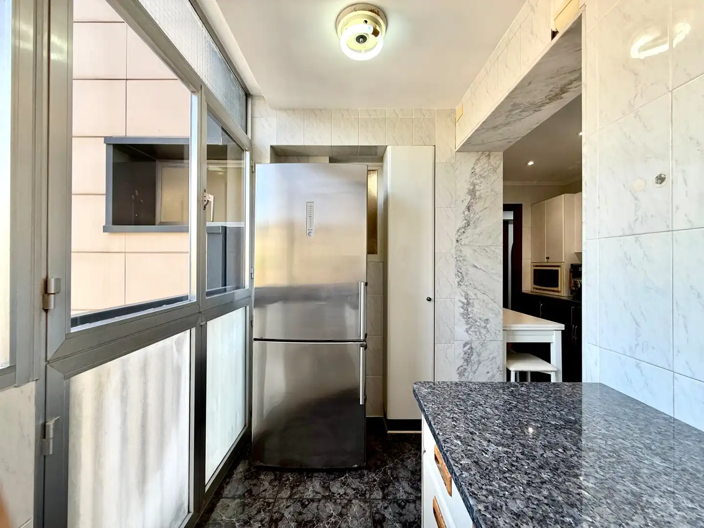 Küche von Wohnung zum Verkauf in Donostia - San Sebastián  mit Heizung, Terrasse und Möbliert