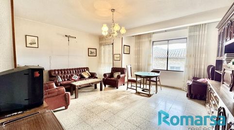 Foto 2 de Piso de alquiler en Don Alonso, Santo Tomás, Ávila Capital