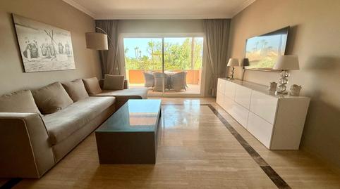 Foto 3 de Apartament de lloguer a Puerto Banús, Málaga