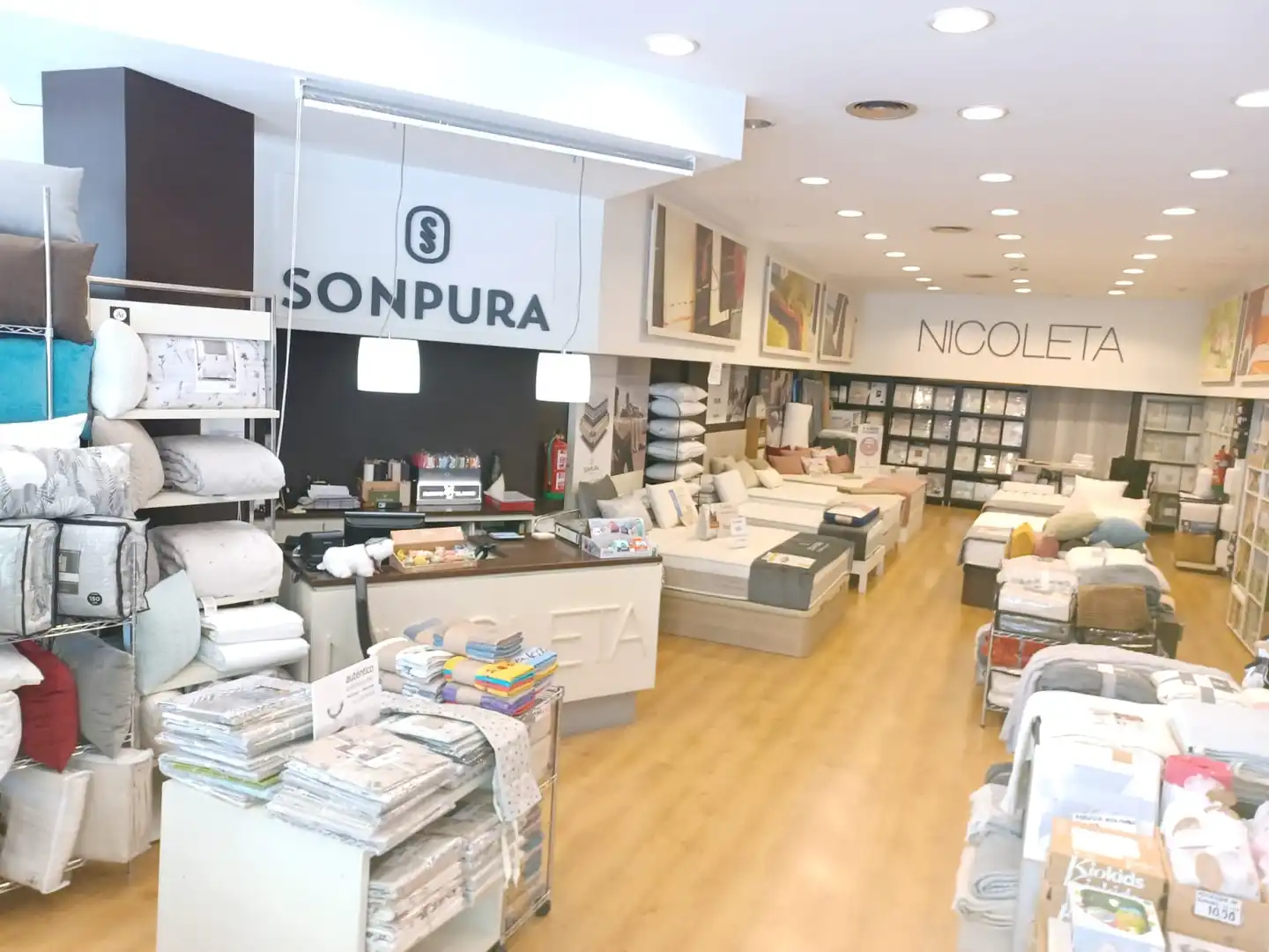 Local comercial en traspàs a Avenida Isabel la Católica, imagen 4