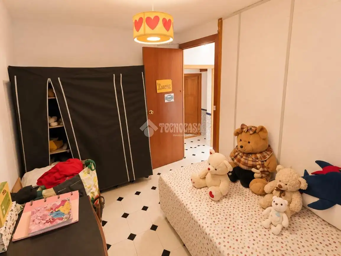 Casa aparellada en venda a Valdeverdeja, imagen 15
