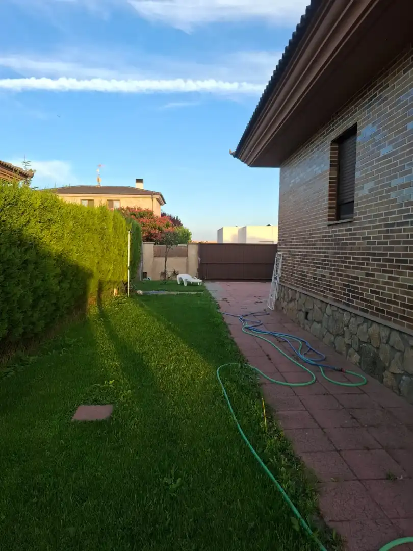 Jardín de Casa o chalet en venta en San Cristóbal de la Cuesta con Calefacción, Jardín privado y Piscina
