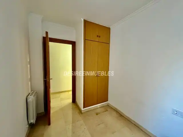 Habitación de Piso en venta en Valencia con Aire acondicionado, Calefacción y Balcón