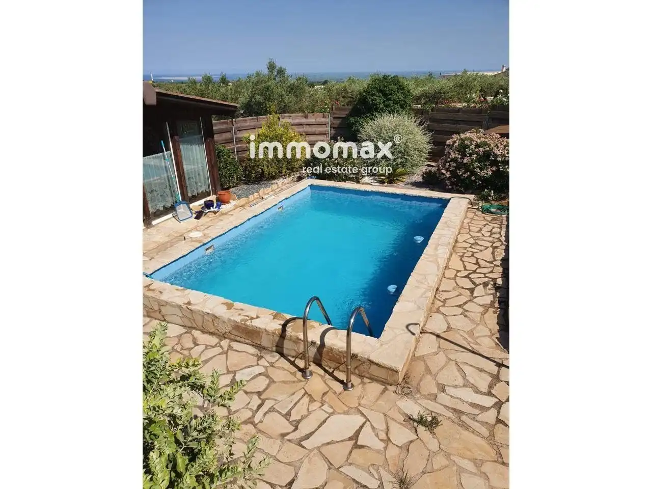 Piscina de Casa o xalet en venda en Camarles amb Terrassa, Piscina i Moblat