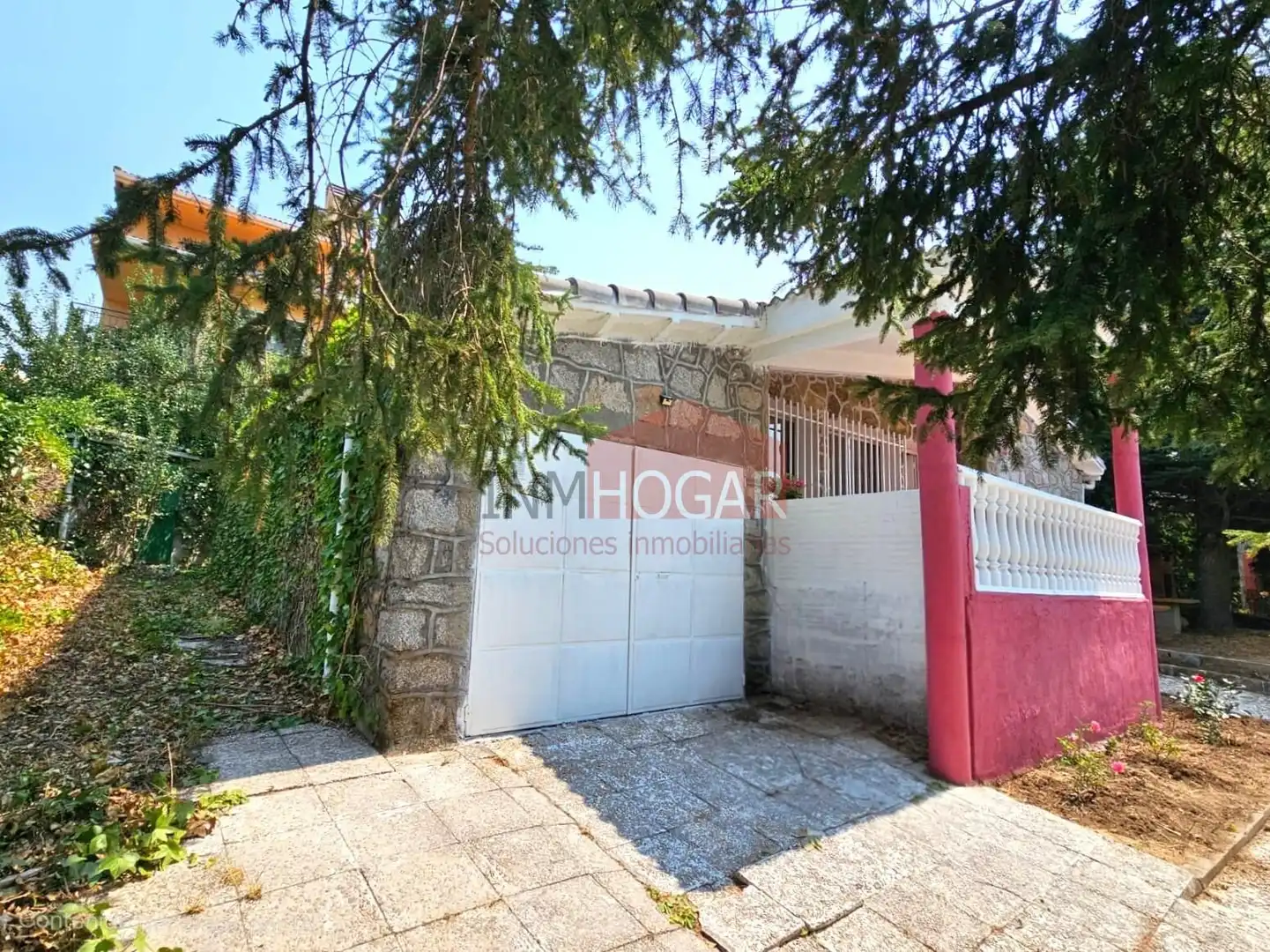 Vista exterior de Casa o chalet en venta en Herradón de Pinares con Calefacción, Jardín privado y Terraza