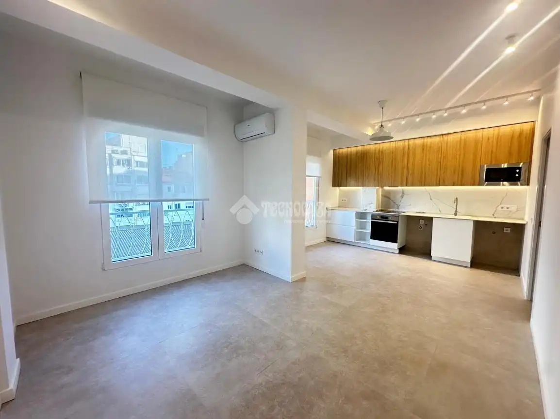 Sala d'estar de Pis en venda en Valencia