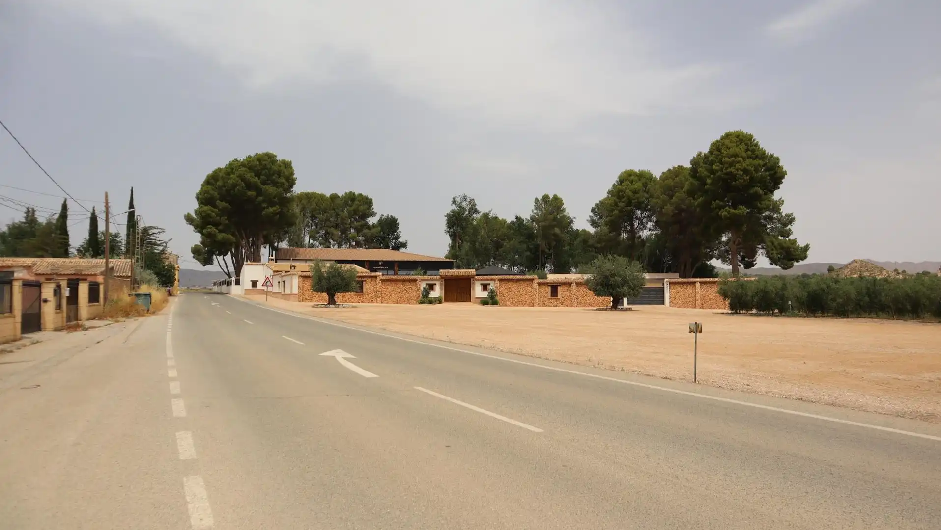 Vista exterior de Casa adosada en venta en Tobarra con Jardín privado, Terraza y Trastero