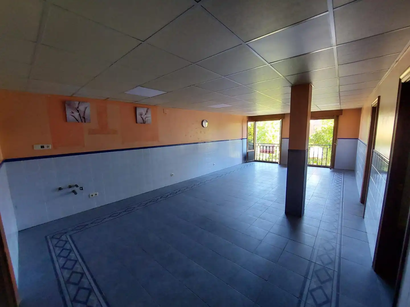 Commercial properties for rent in Medina de Pomar