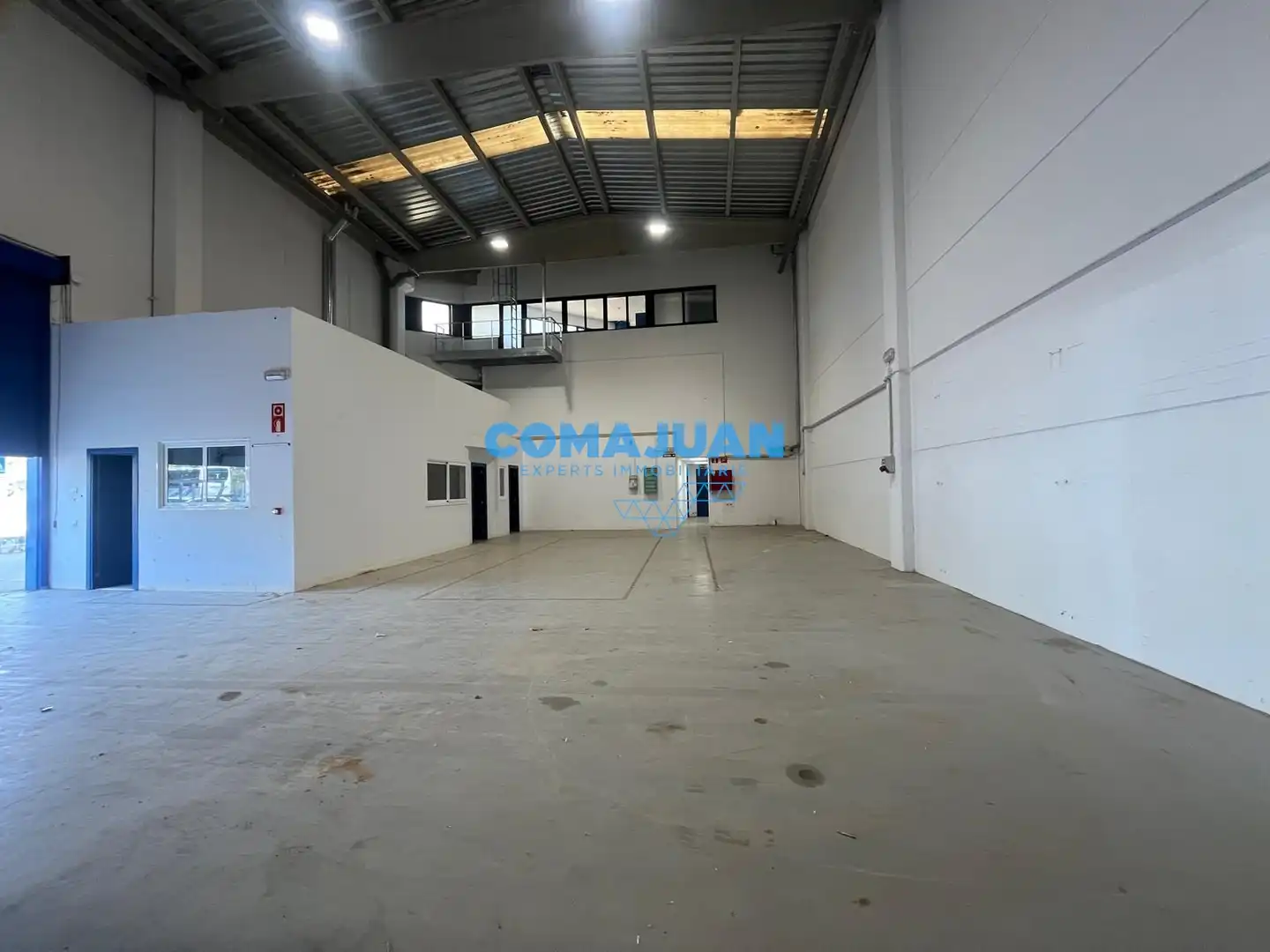 Industrial buildings for rent in Canet de Mar