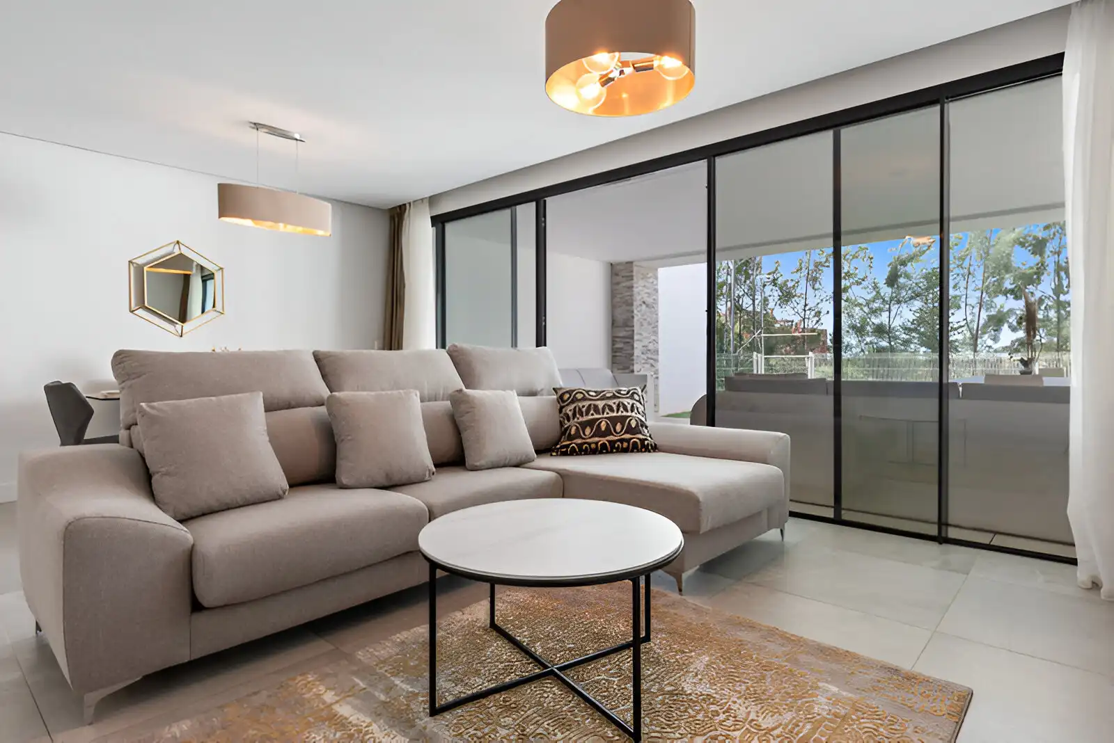 Apartament amb piscina en venda a Elviria - Cabopino, imagen 4