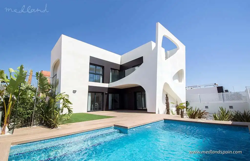 Vista exterior de Casa o xalet en venda en Rojales amb Jardí privat, Terrassa i Piscina