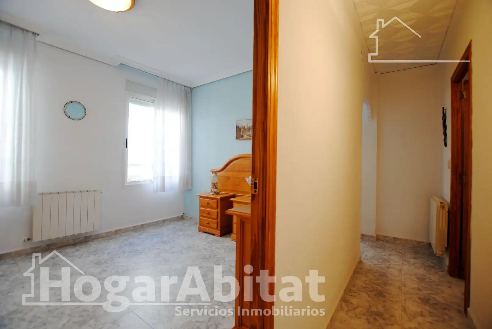 Habitación de Casa o chalet en venta en Tavernes de la Valldigna con Terraza, Trastero y Amueblado