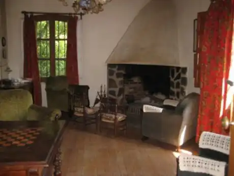 Sala d'estar de Casa o xalet en venda en Palacios del Sil
