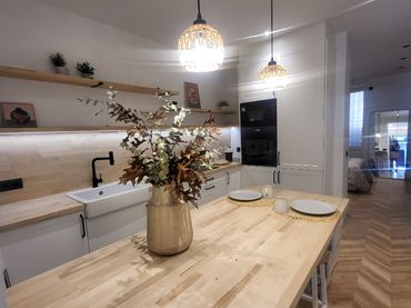 Duplex with balcony for sale in Calle de la Sombrerería 9