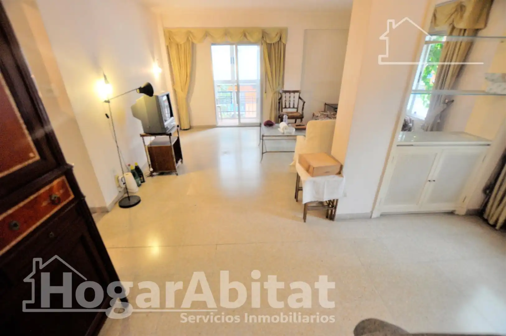 Living room of Flat for sale in Valencia  with Heating and Balcony