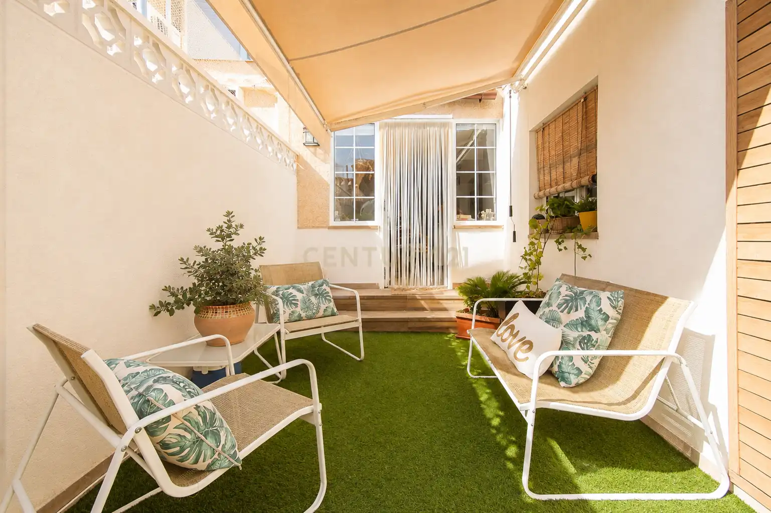 Terrassa de Casa o xalet en venda en Sant Joan d'Alacant amb Aire condicionat, Forn i Rentadora
