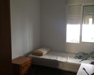 Bedroom of Flat for sale in  Sevilla Capital  with Air Conditioner, Terrace and Storage room