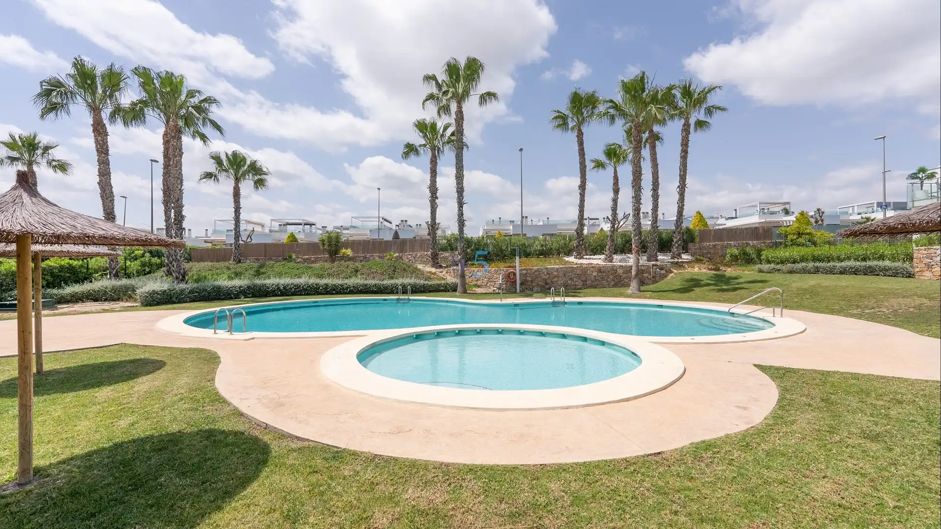 Pis amb piscina en venda a Desamparados - Hurchillo - Torremendo, imagen 3
