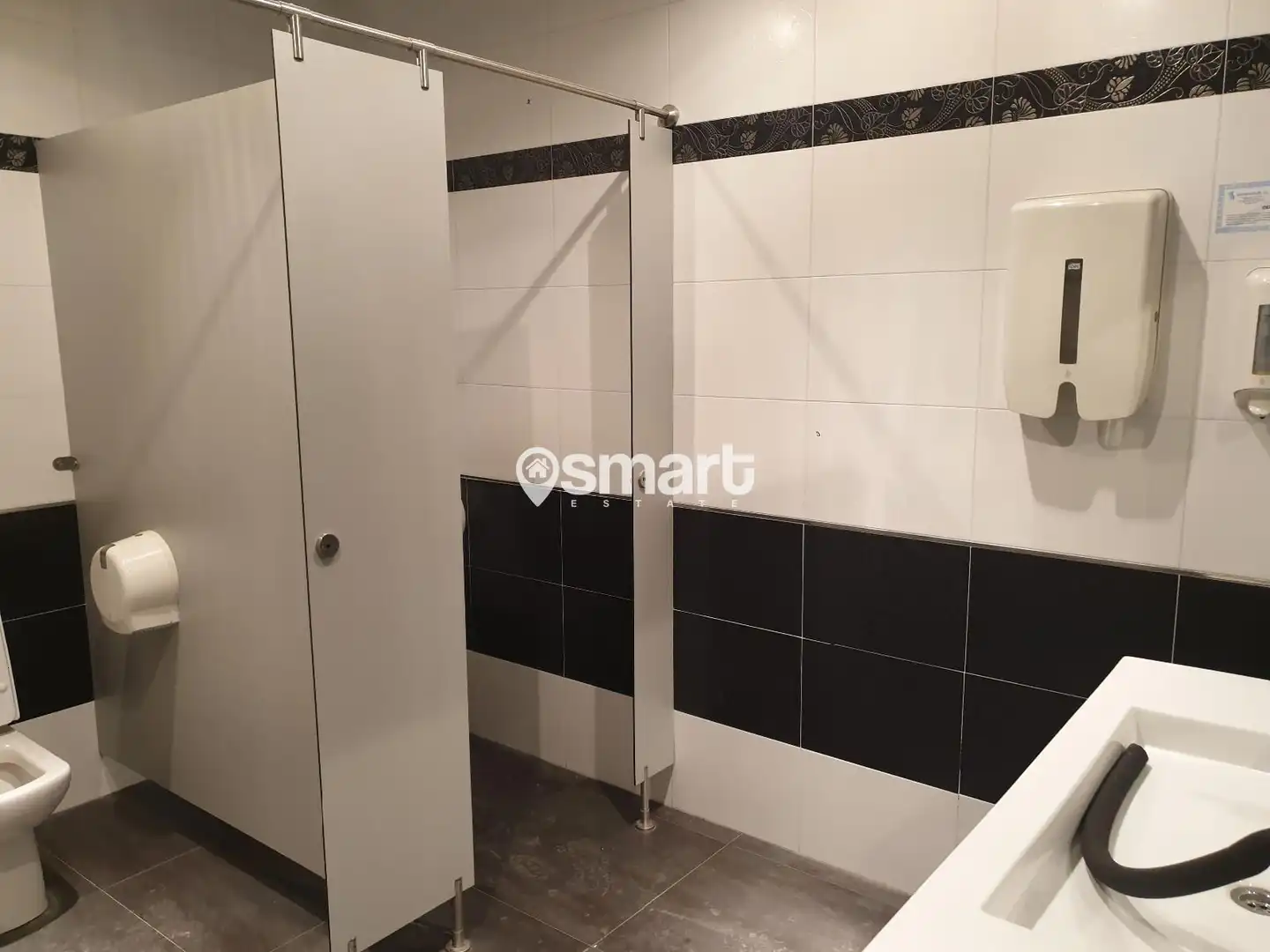 Bany de Edifici en venda en Grado