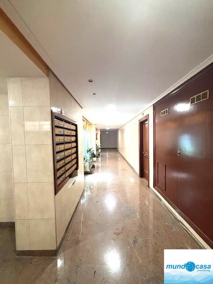 Flat for sale in Zaragoza  with Heating, Terrace and Furnished