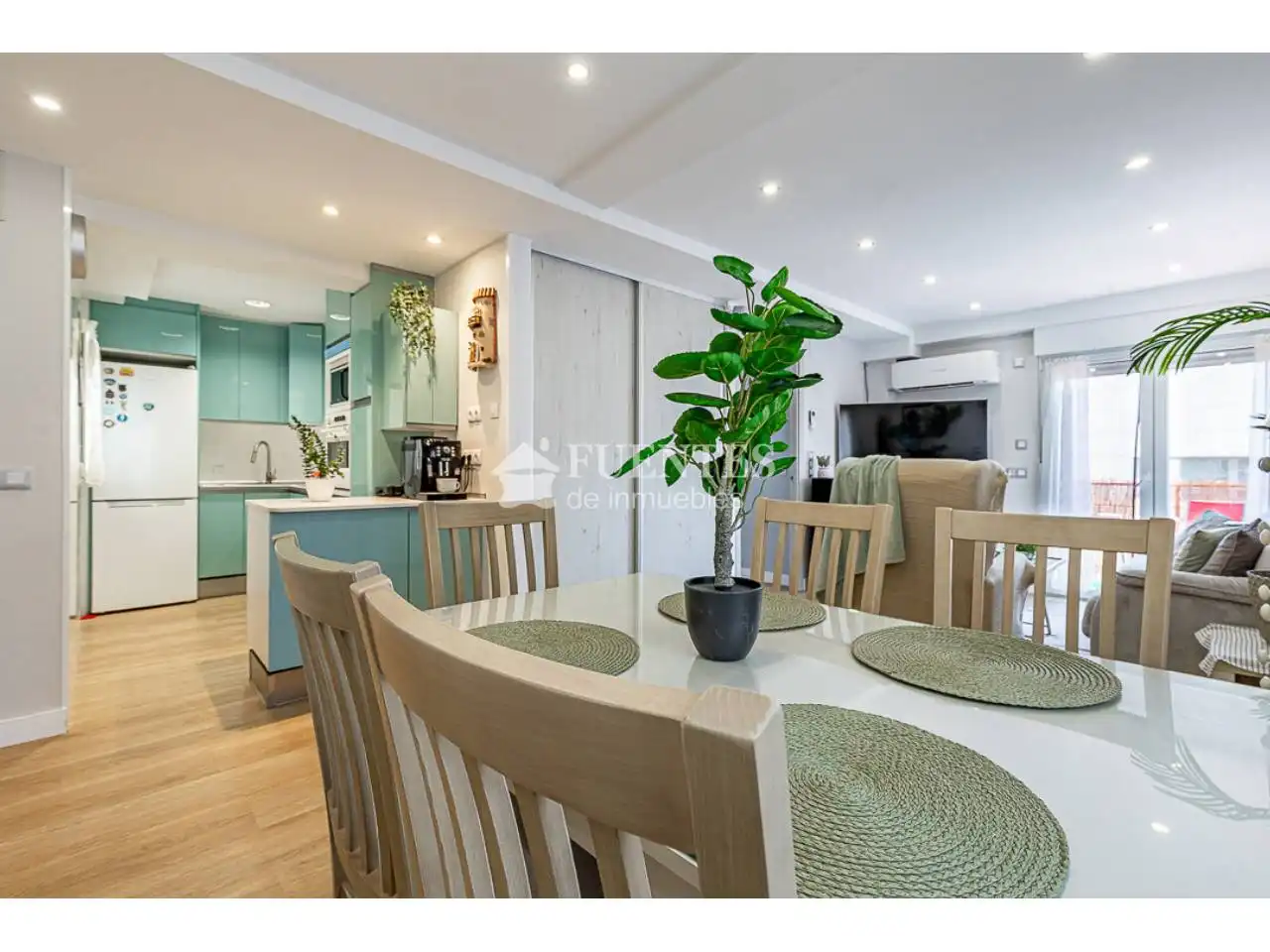 Comedor de Piso en venta en Alicante / Alacant con Aire acondicionado, Calefacción y Terraza